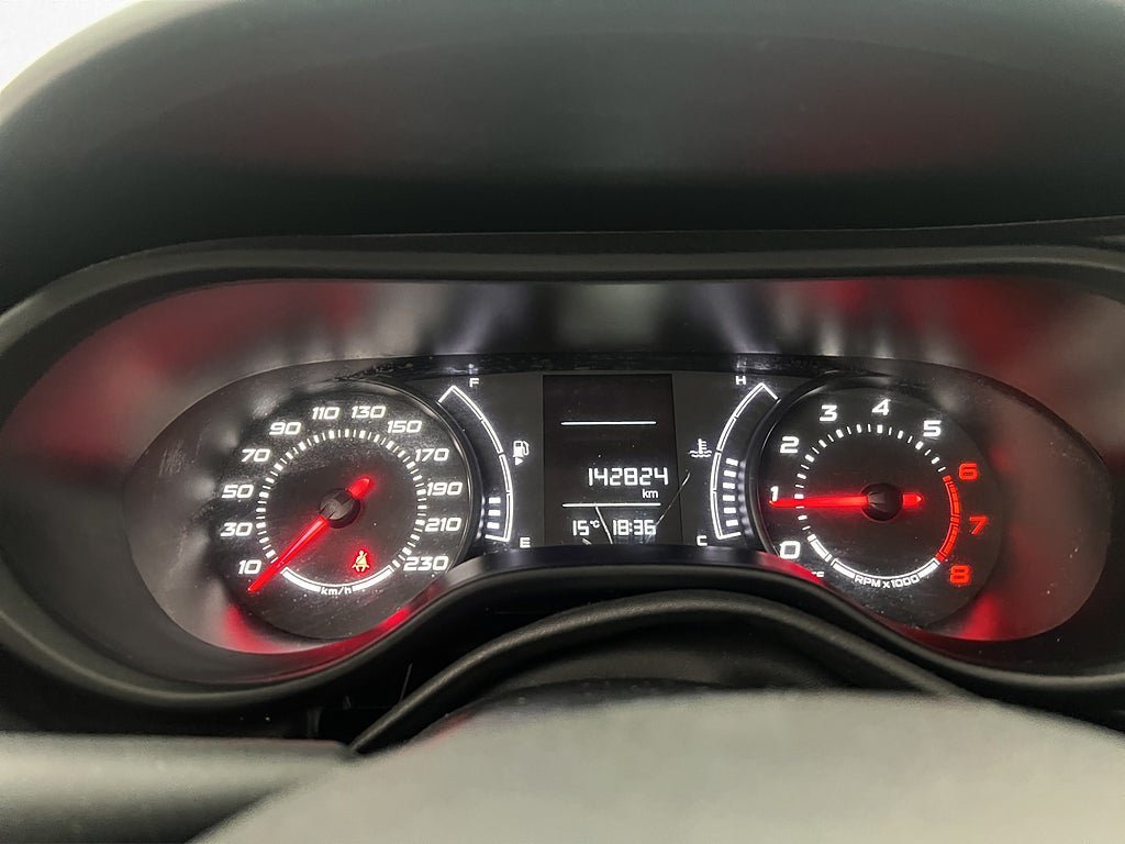 Vehicle Image 16