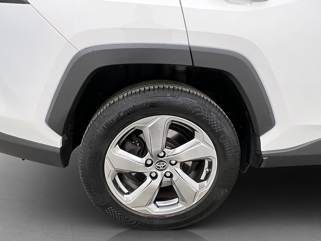 Vehicle Image 30