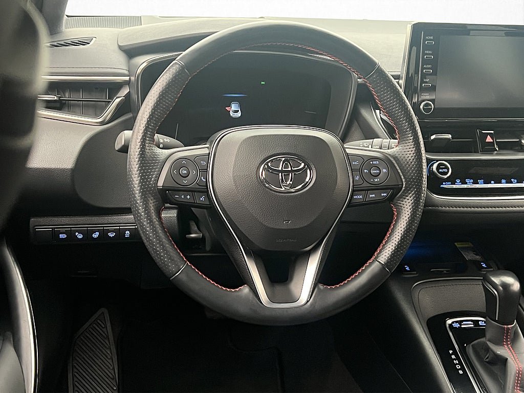Vehicle Image 14