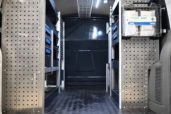 Vehicle Image 8