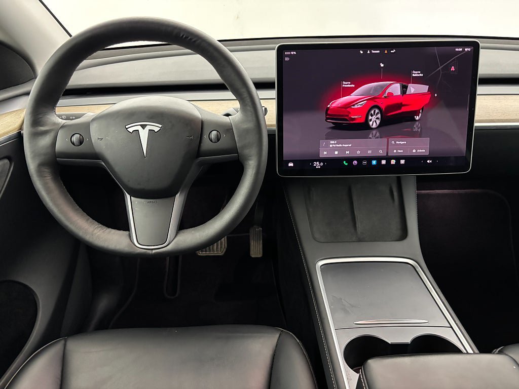 Vehicle Image 21