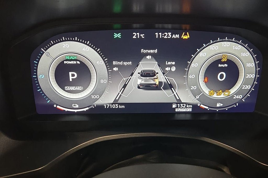 Vehicle Image 10