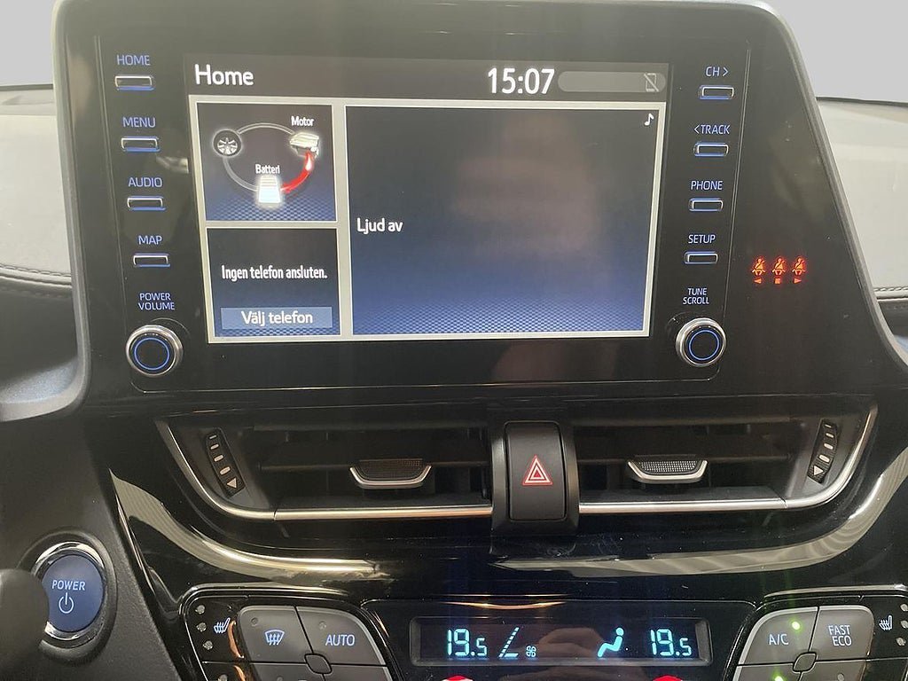 Vehicle Image 17