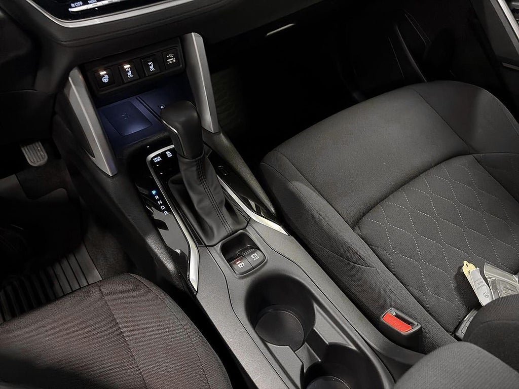 Vehicle Image 18