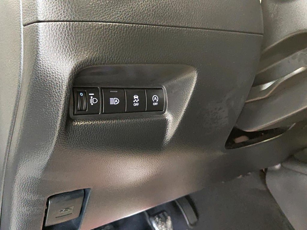 Vehicle Image 20