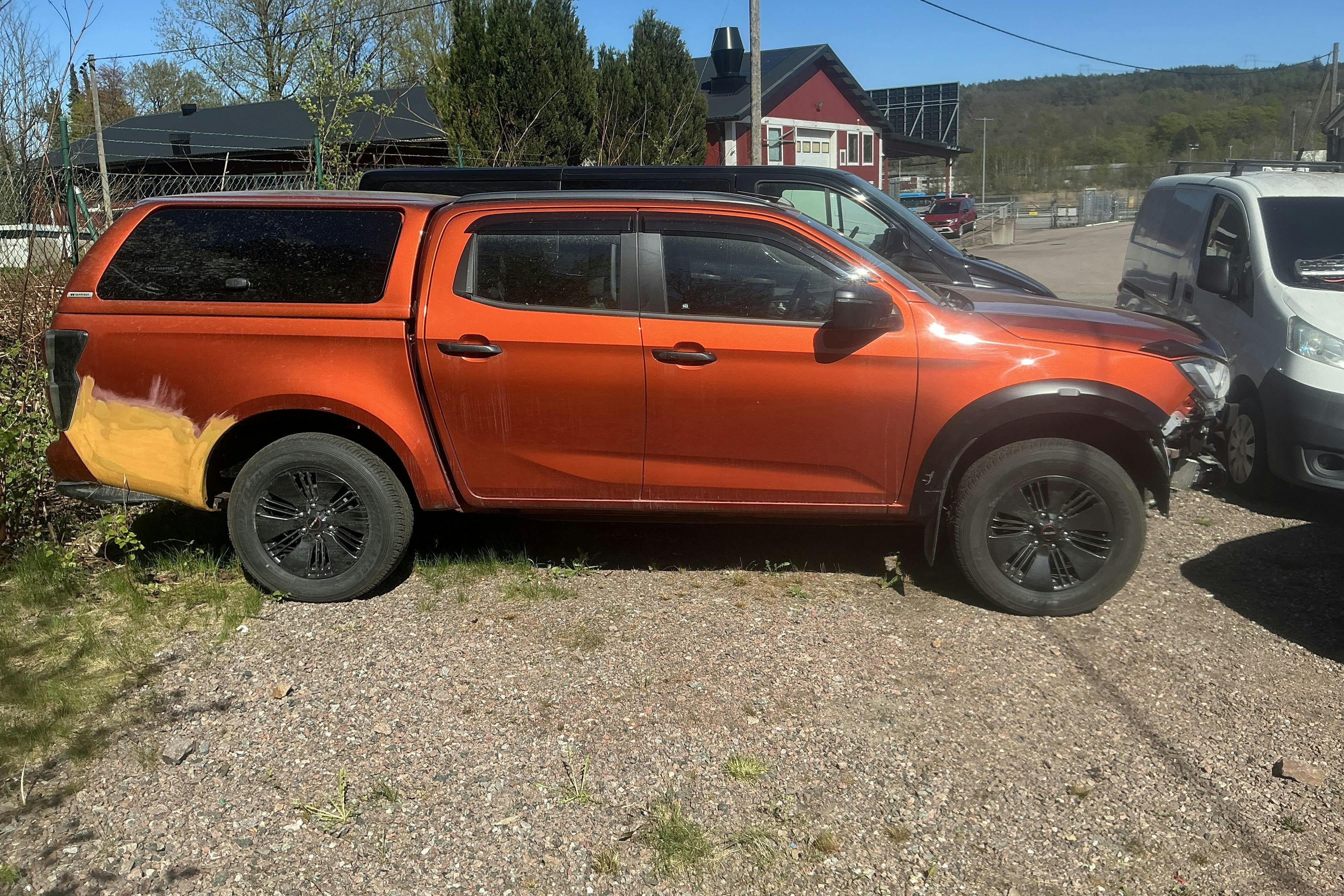 Vehicle Image 3