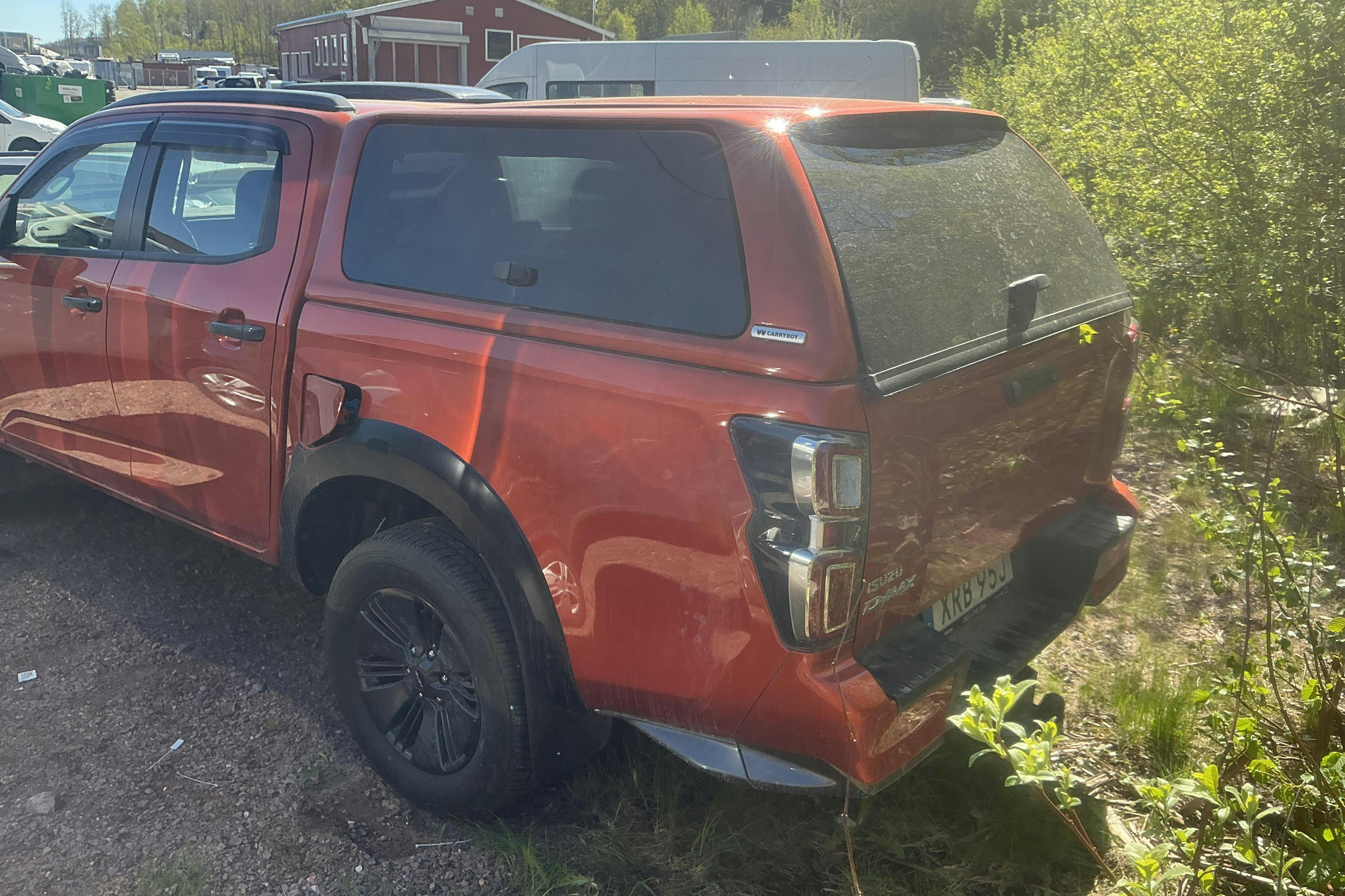 Vehicle Image 4
