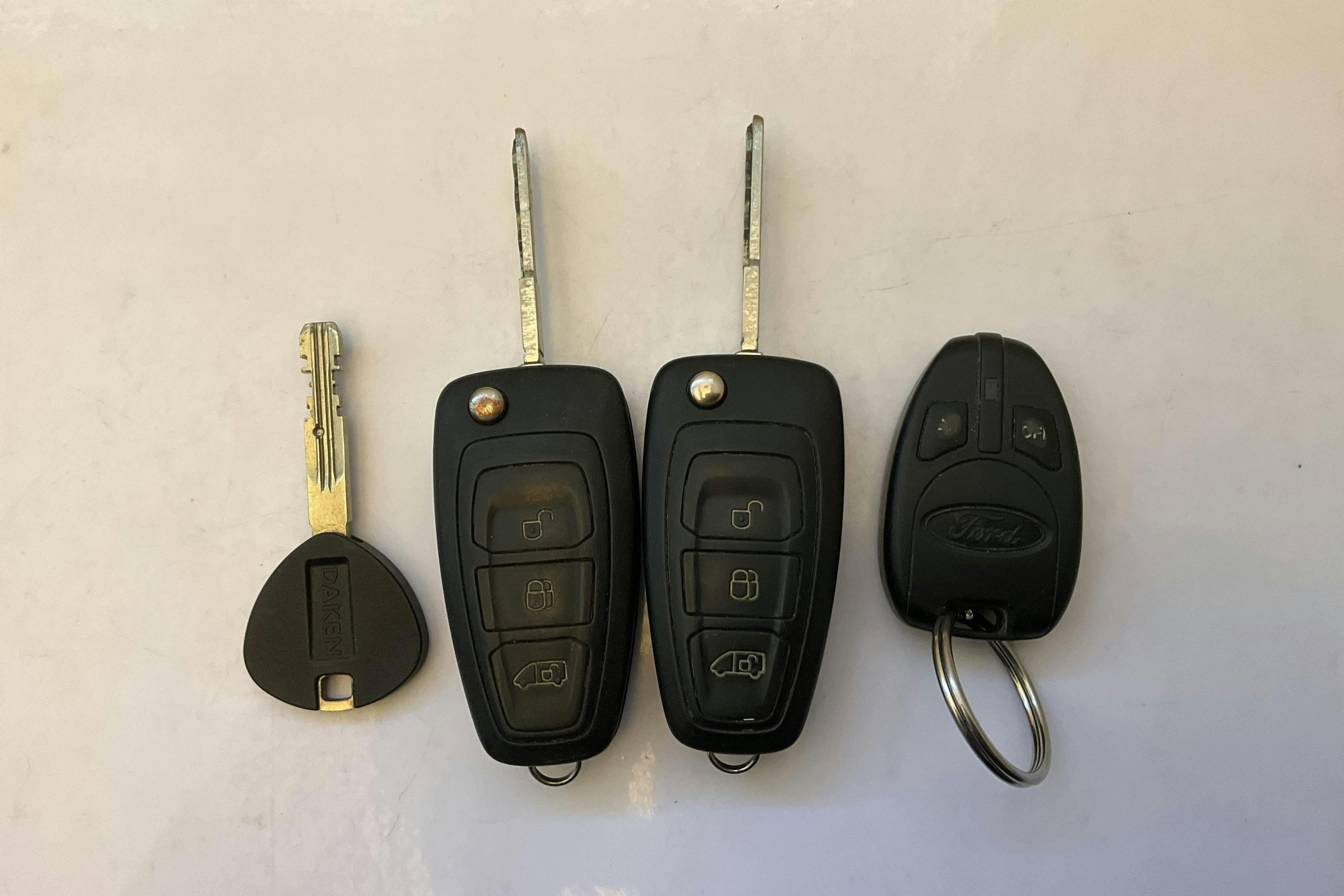 Vehicle Image 11