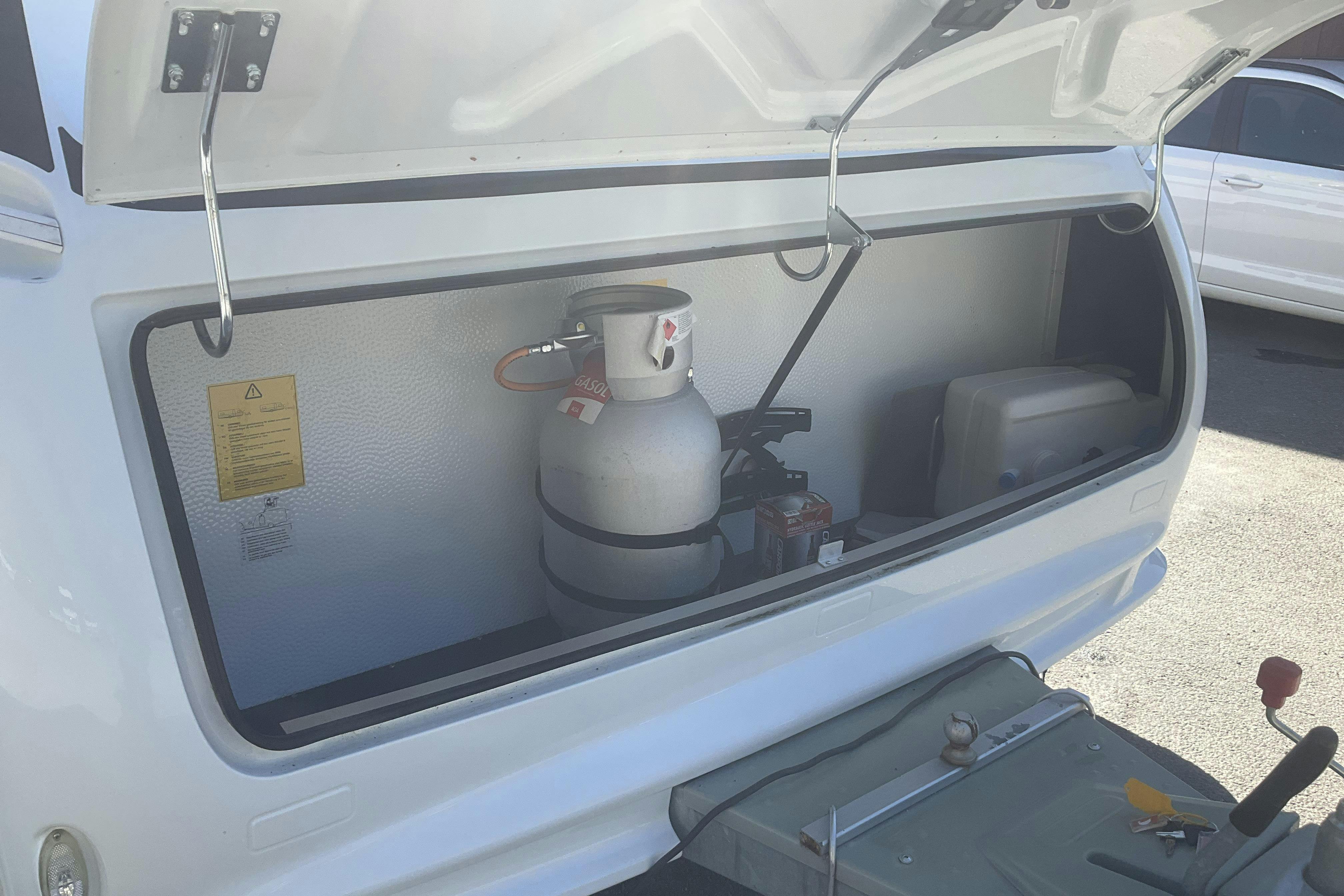 Vehicle Image 35