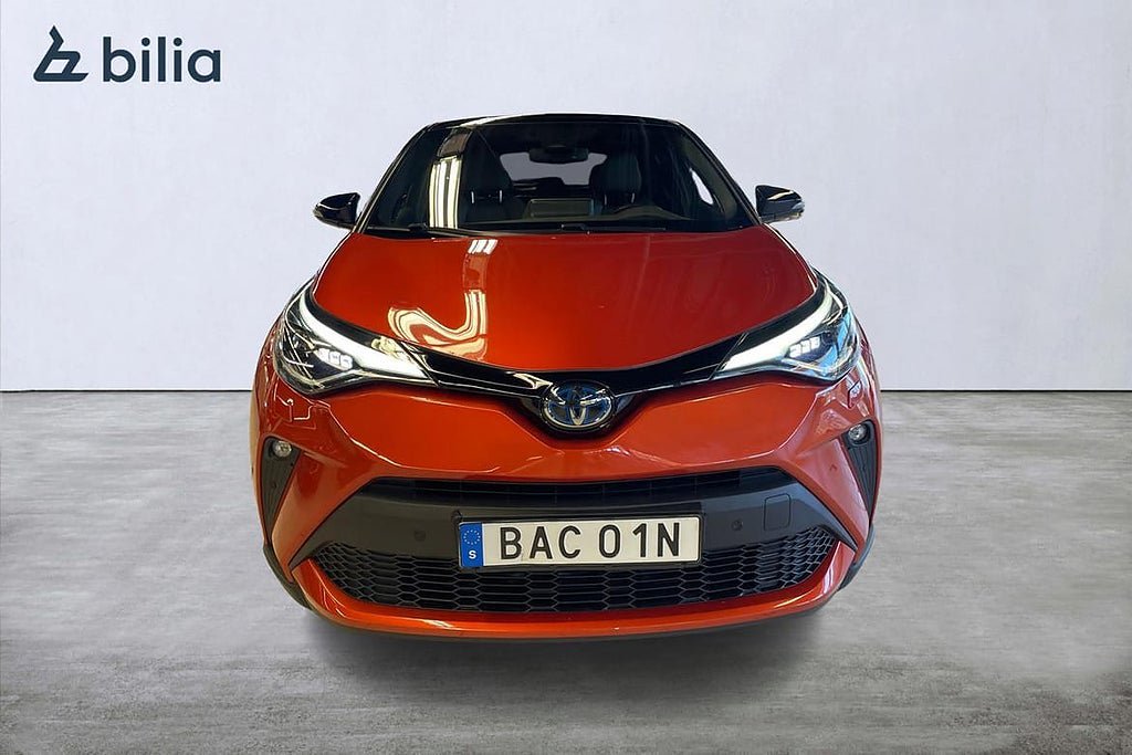 Vehicle Image 6