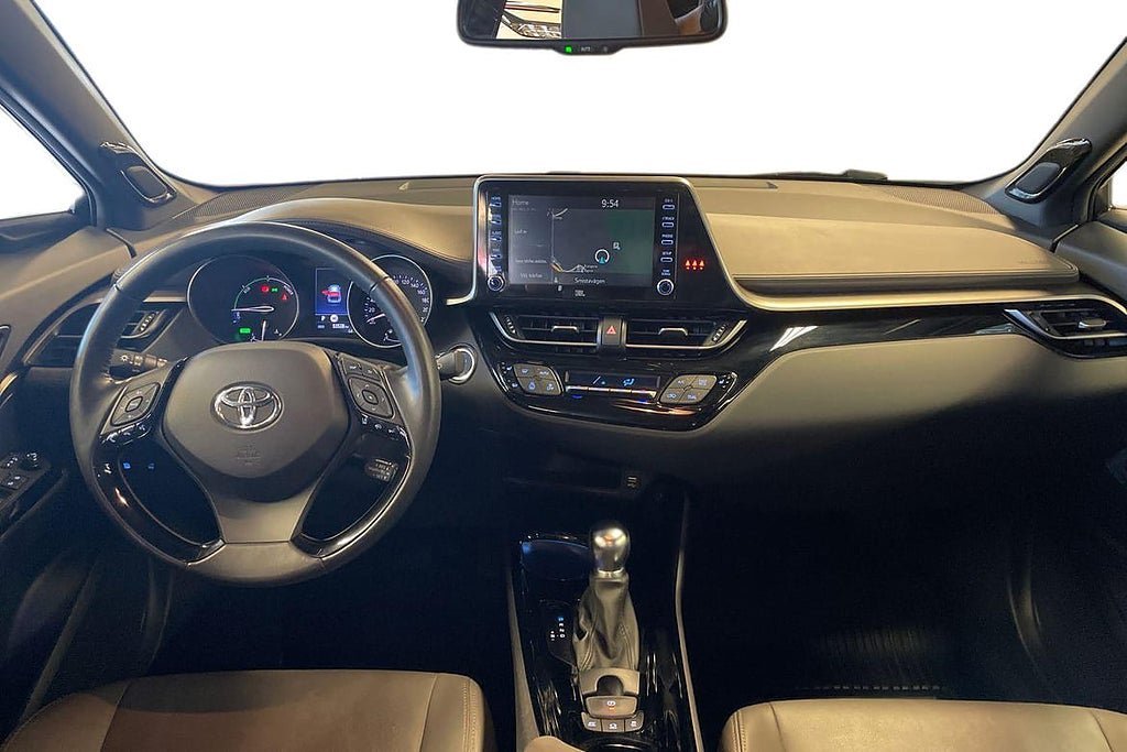 Vehicle Image 10