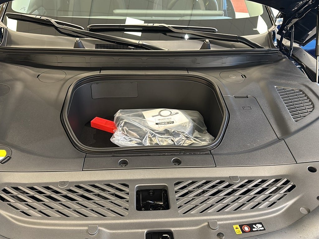 Vehicle Image 25