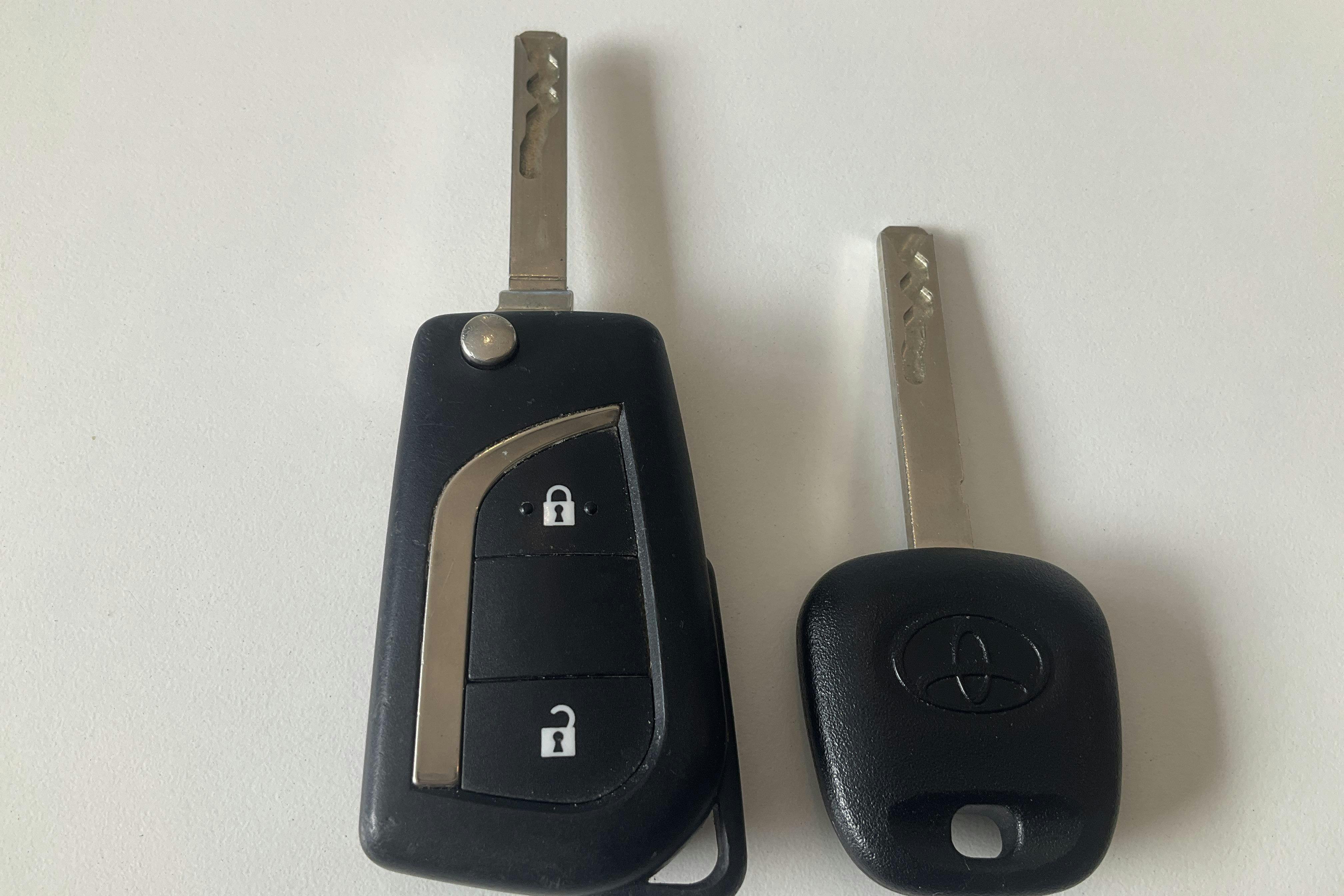 Vehicle Image 16