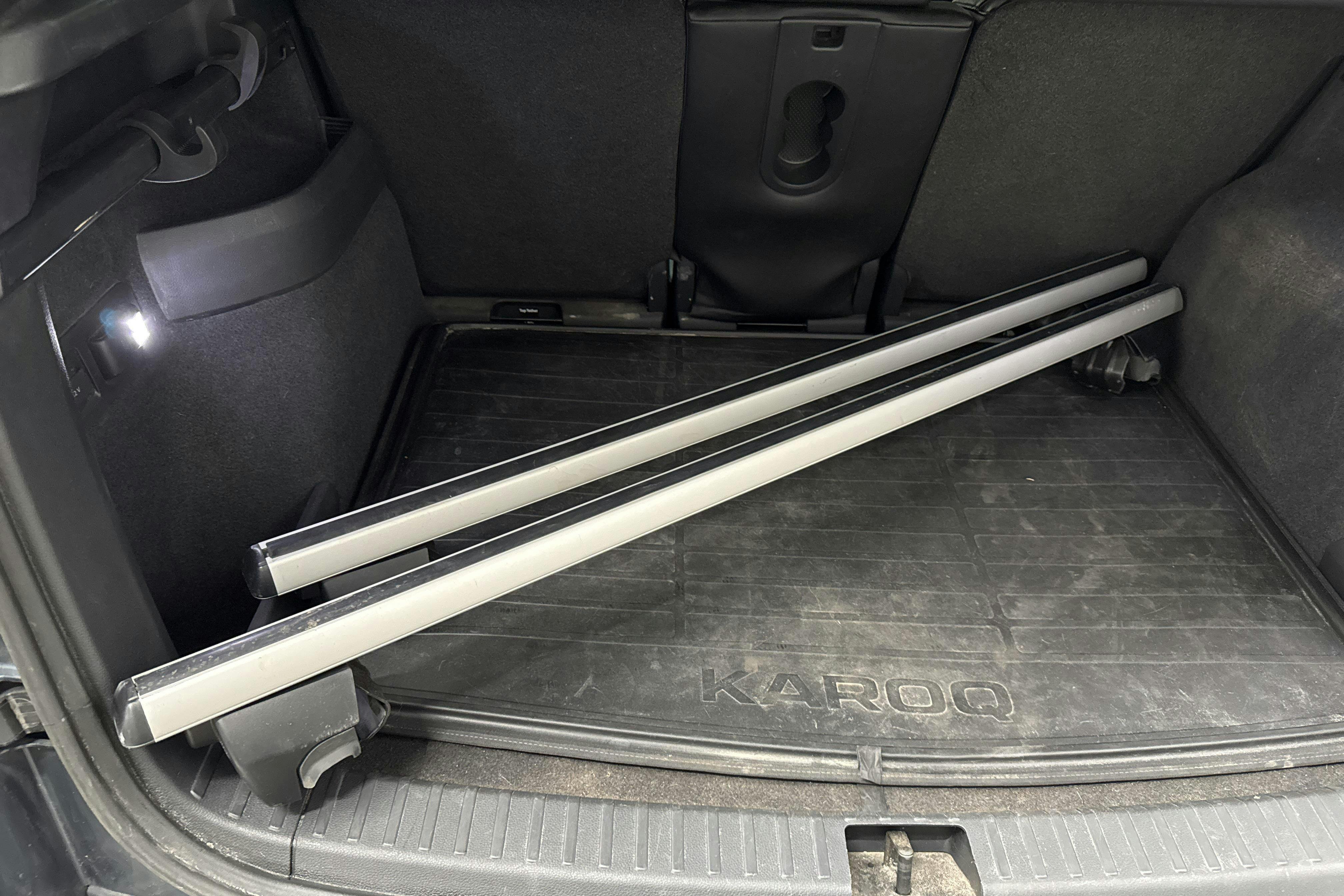 Vehicle Image 21