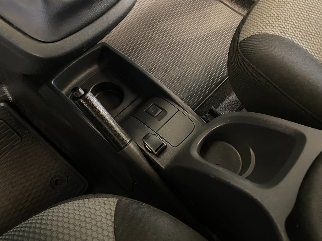 Vehicle Image 32