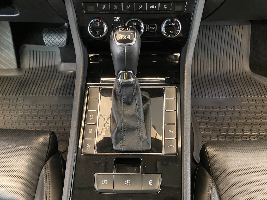 Vehicle Image 45