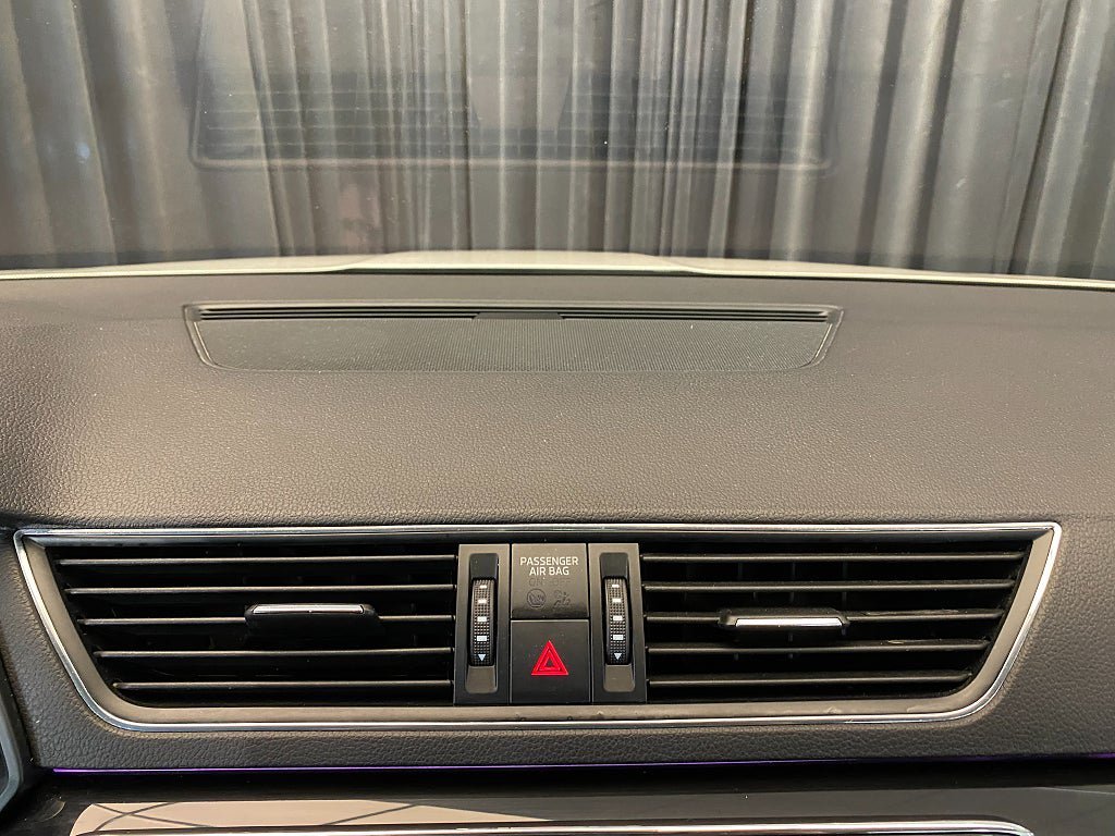 Vehicle Image 48