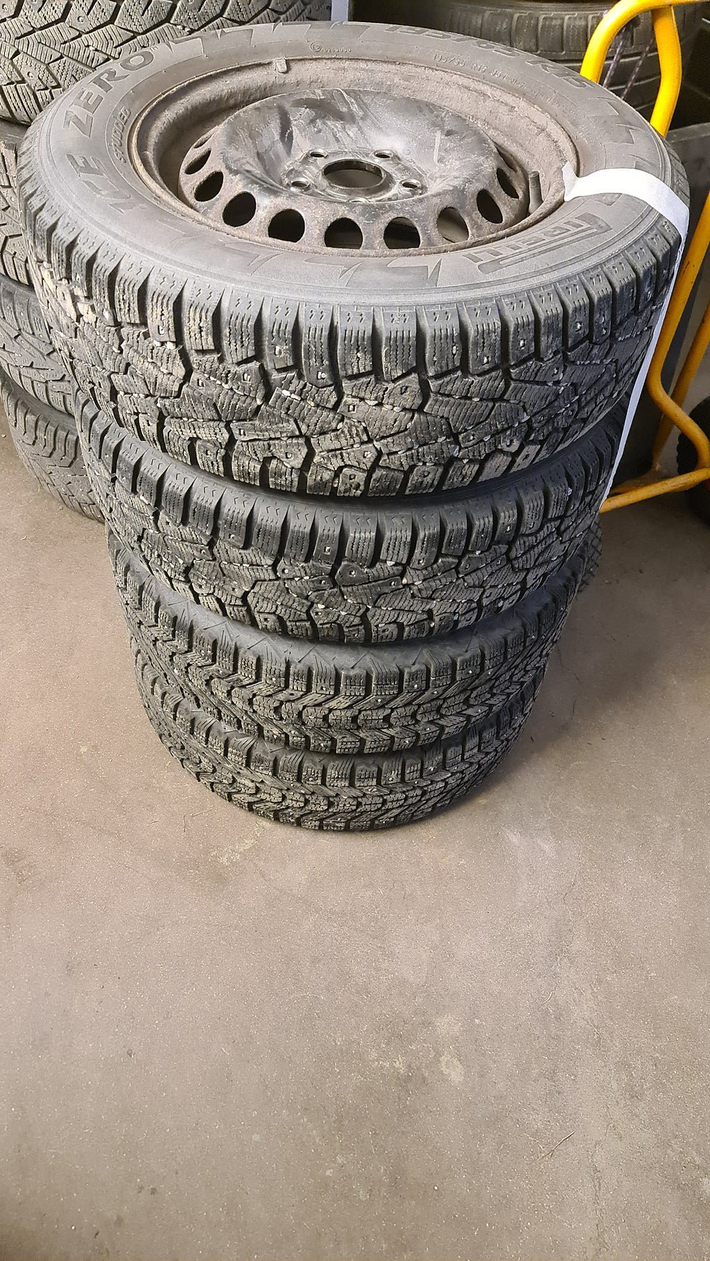 Vehicle Image 13