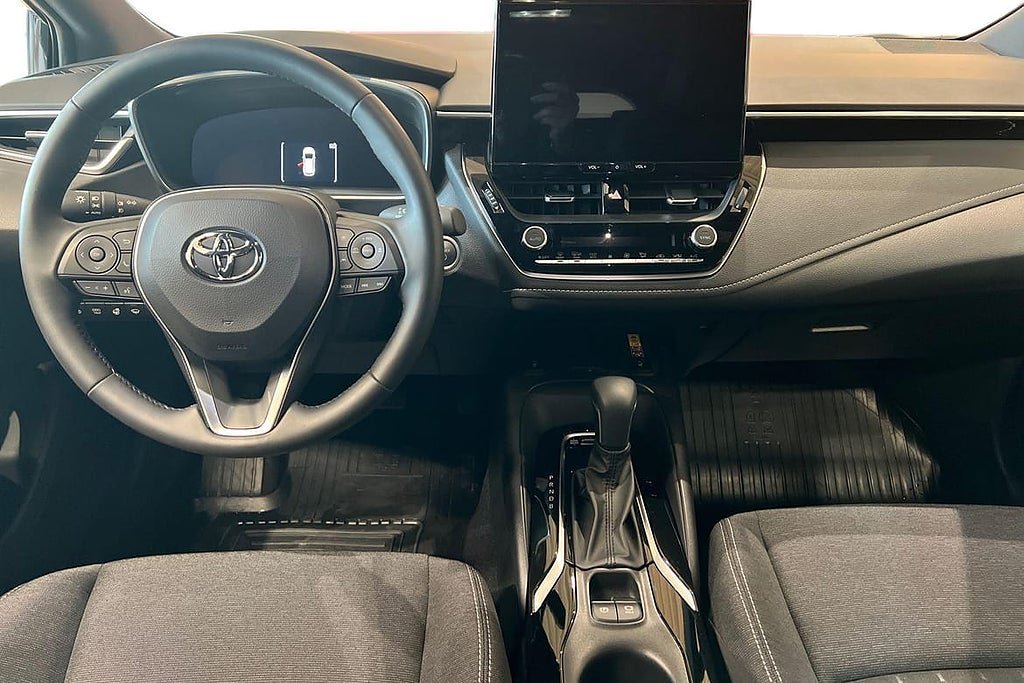 Vehicle Image 10