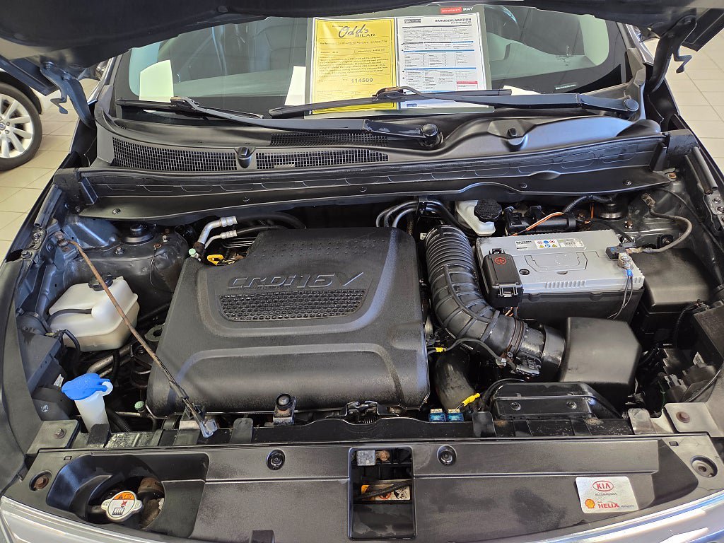 Vehicle Image 16