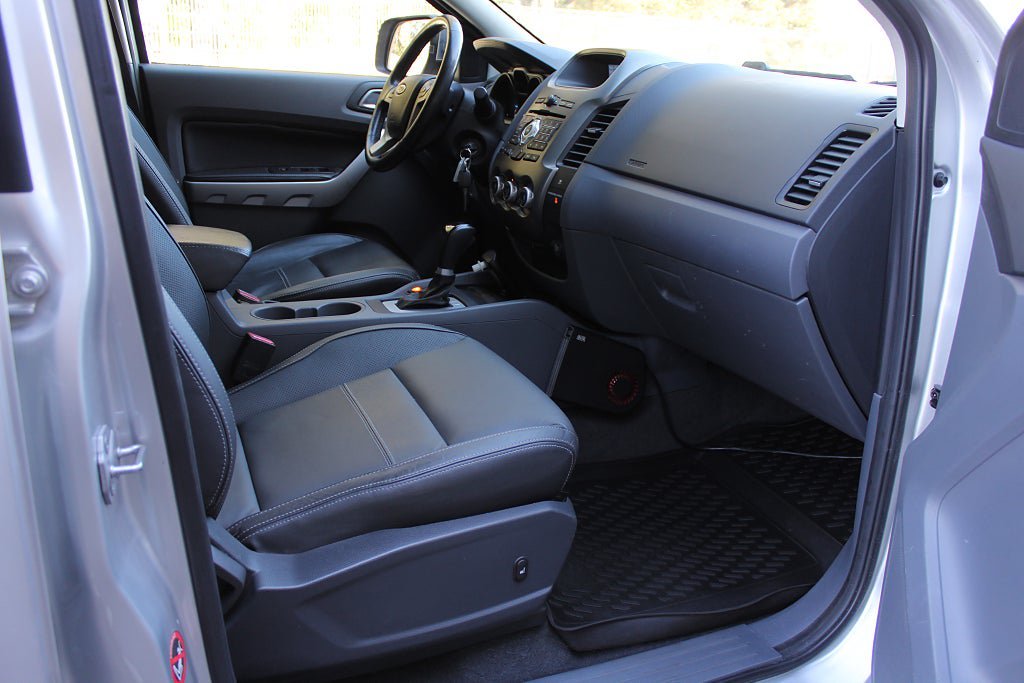 Vehicle Image 19