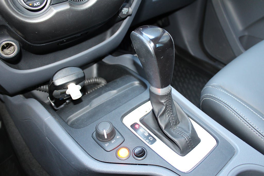 Vehicle Image 26