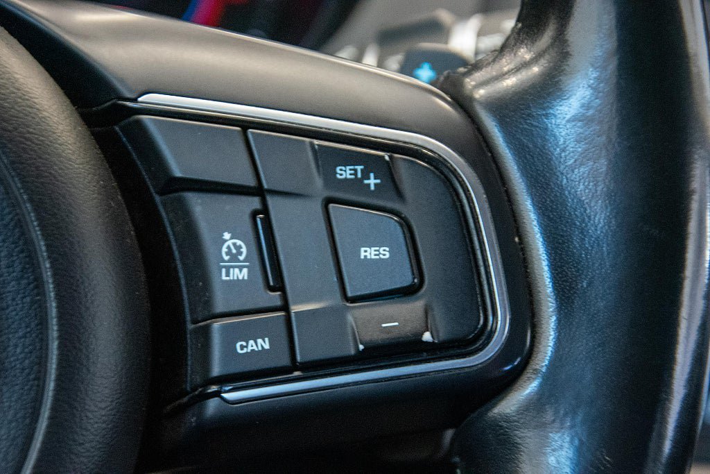 Vehicle Image 20