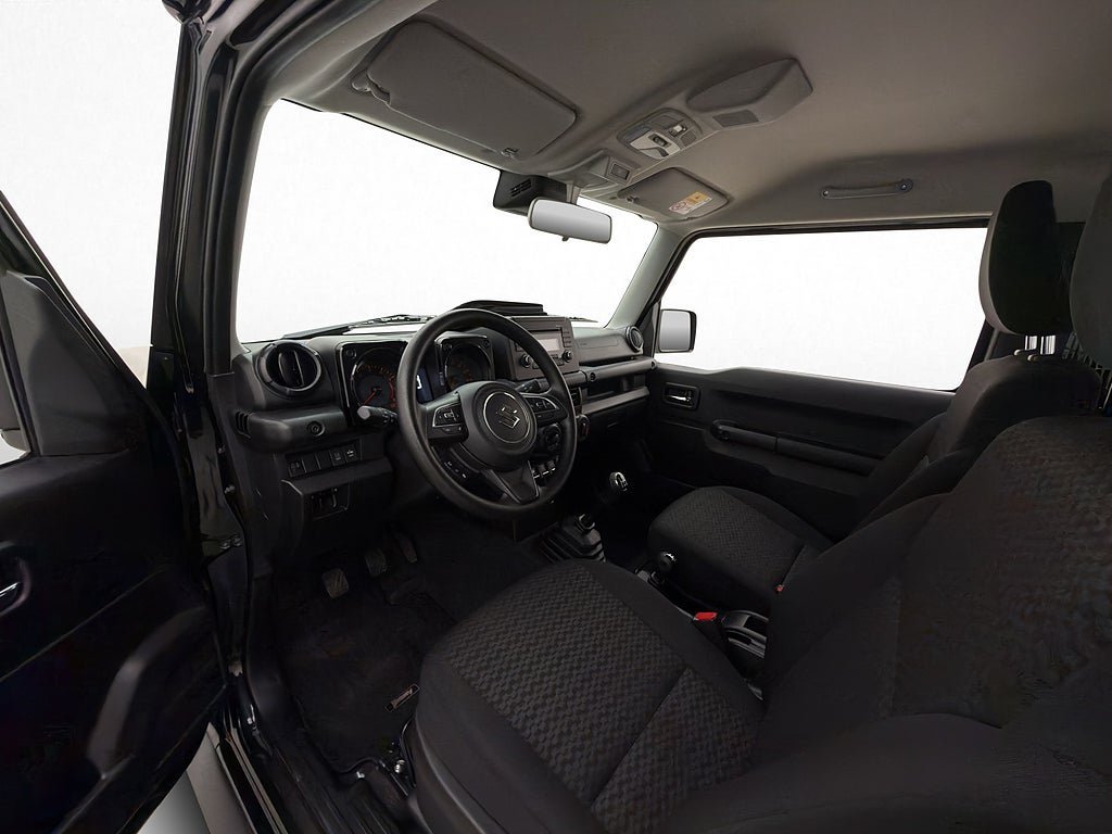 Vehicle Image 12