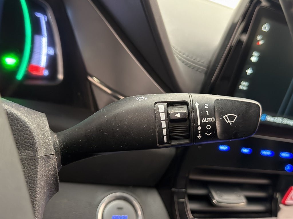 Vehicle Image 26