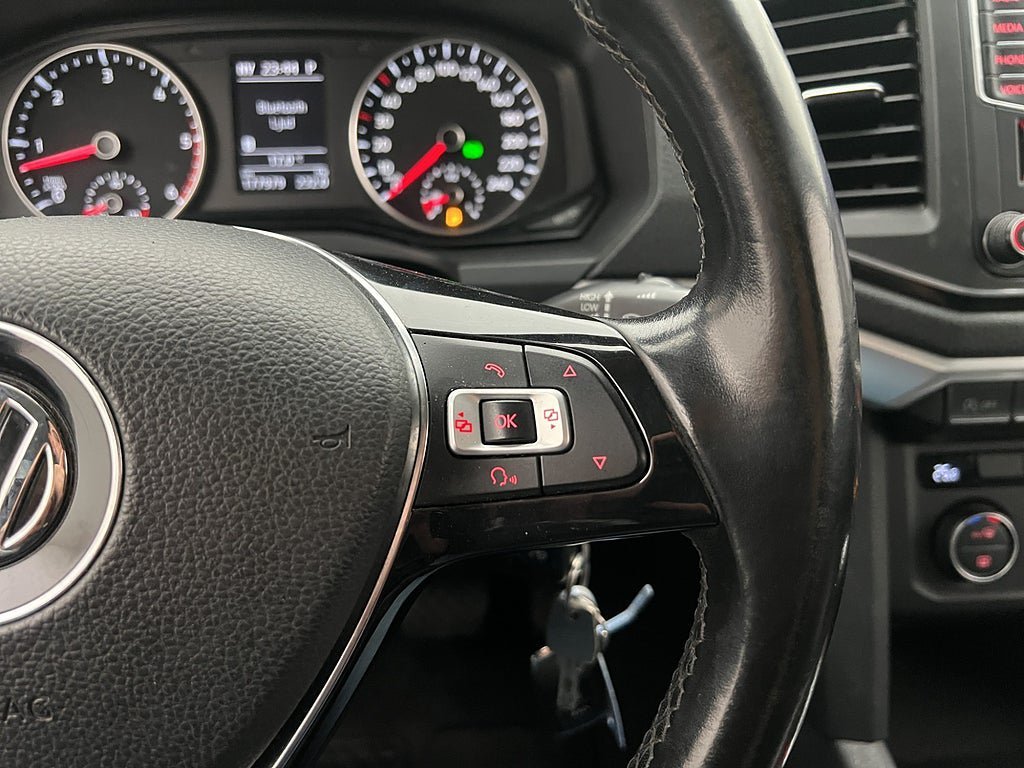 Vehicle Image 23