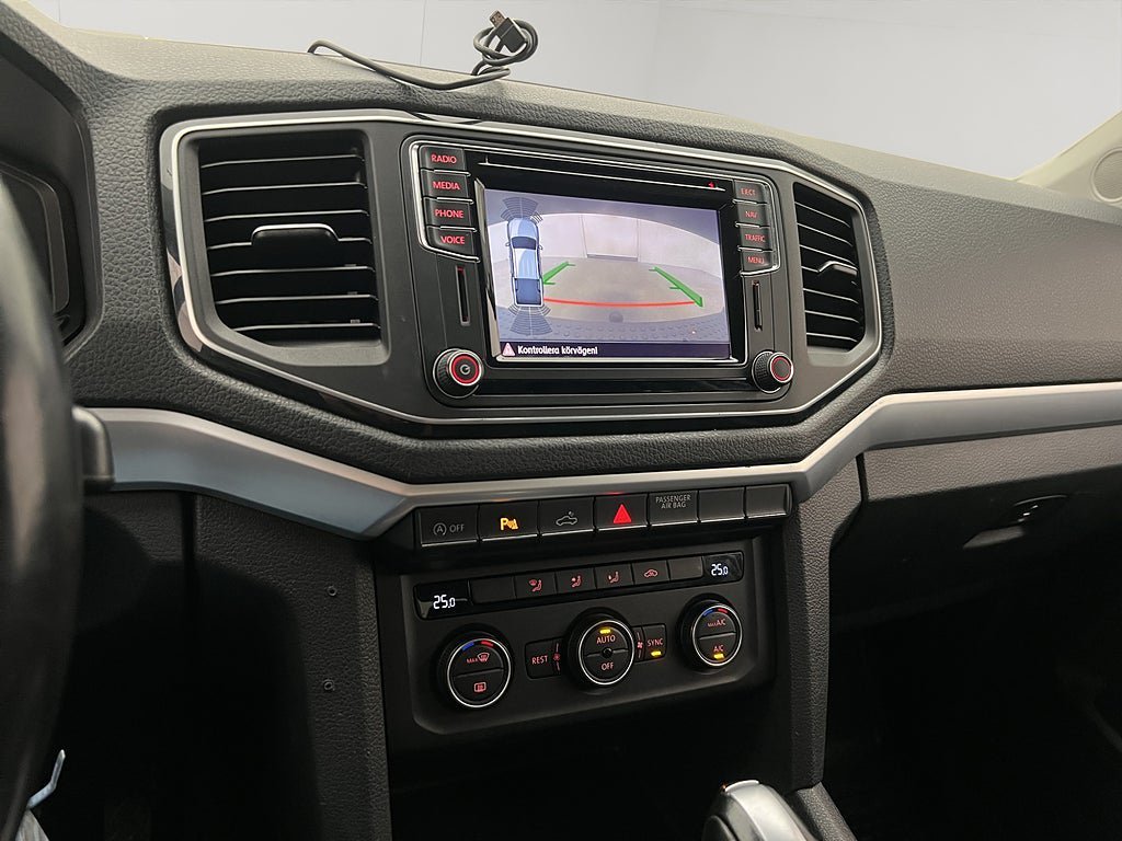 Vehicle Image 24