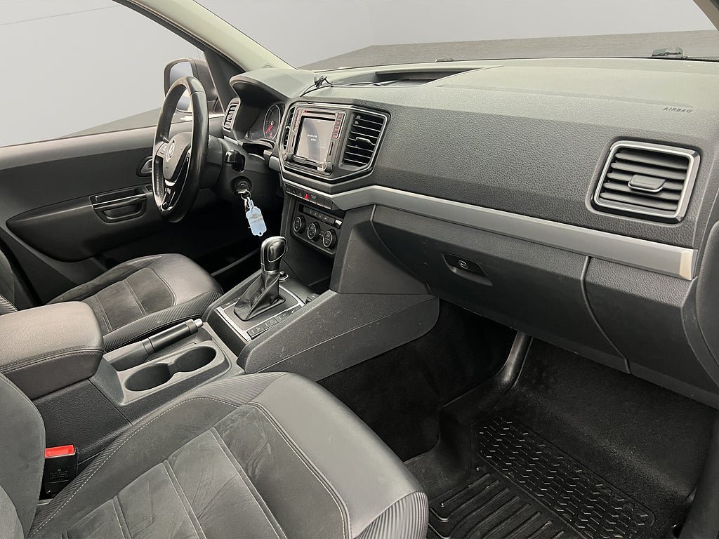Vehicle Image 30