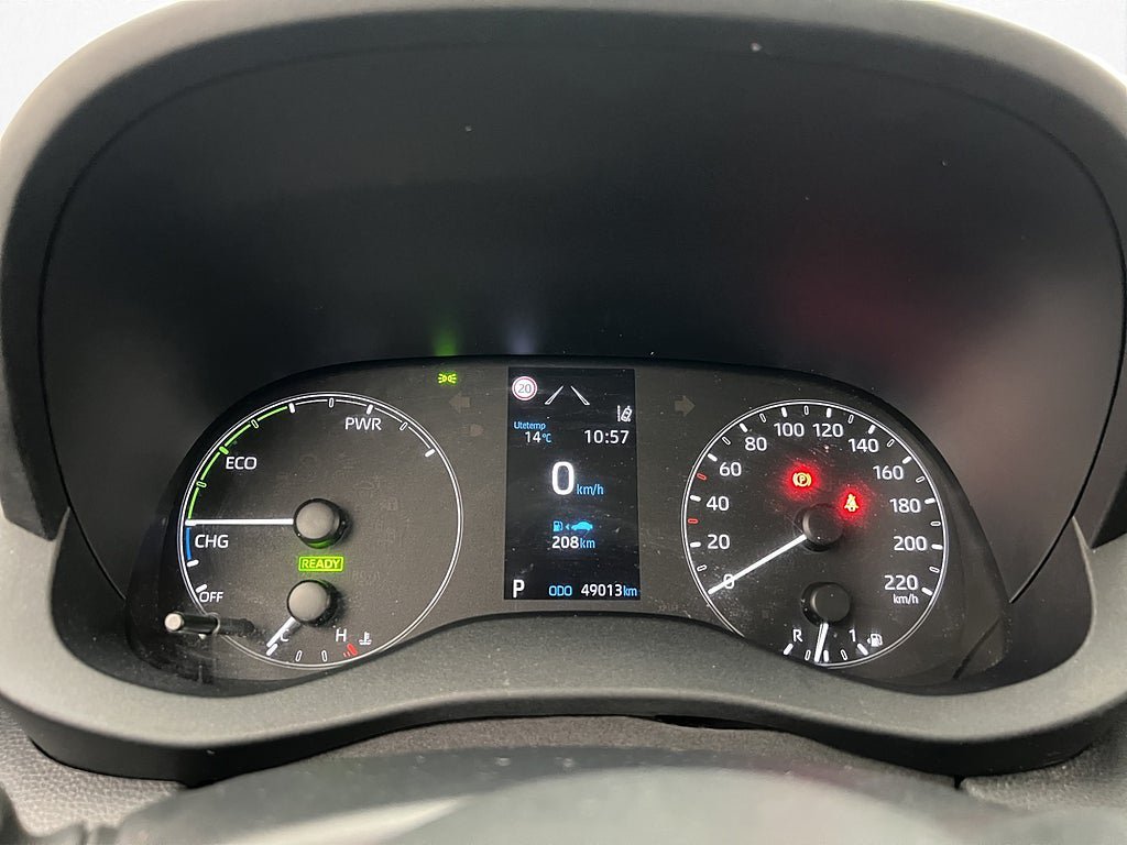 Vehicle Image 12