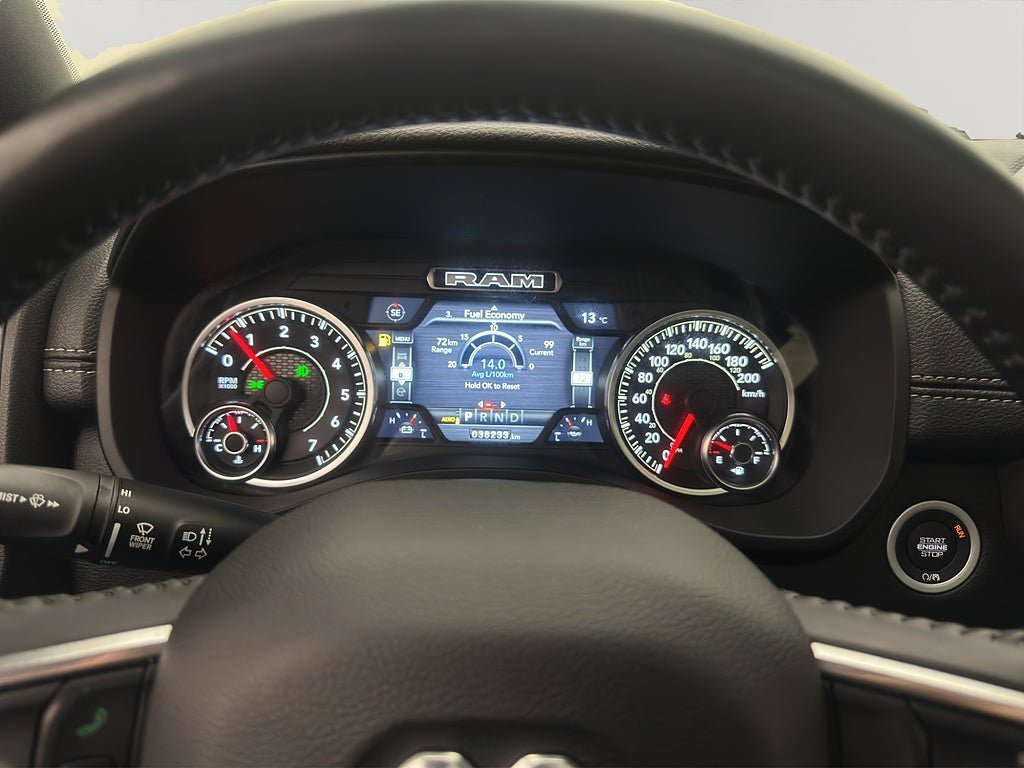 Vehicle Image 21