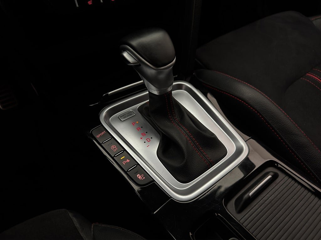 Vehicle Image 24