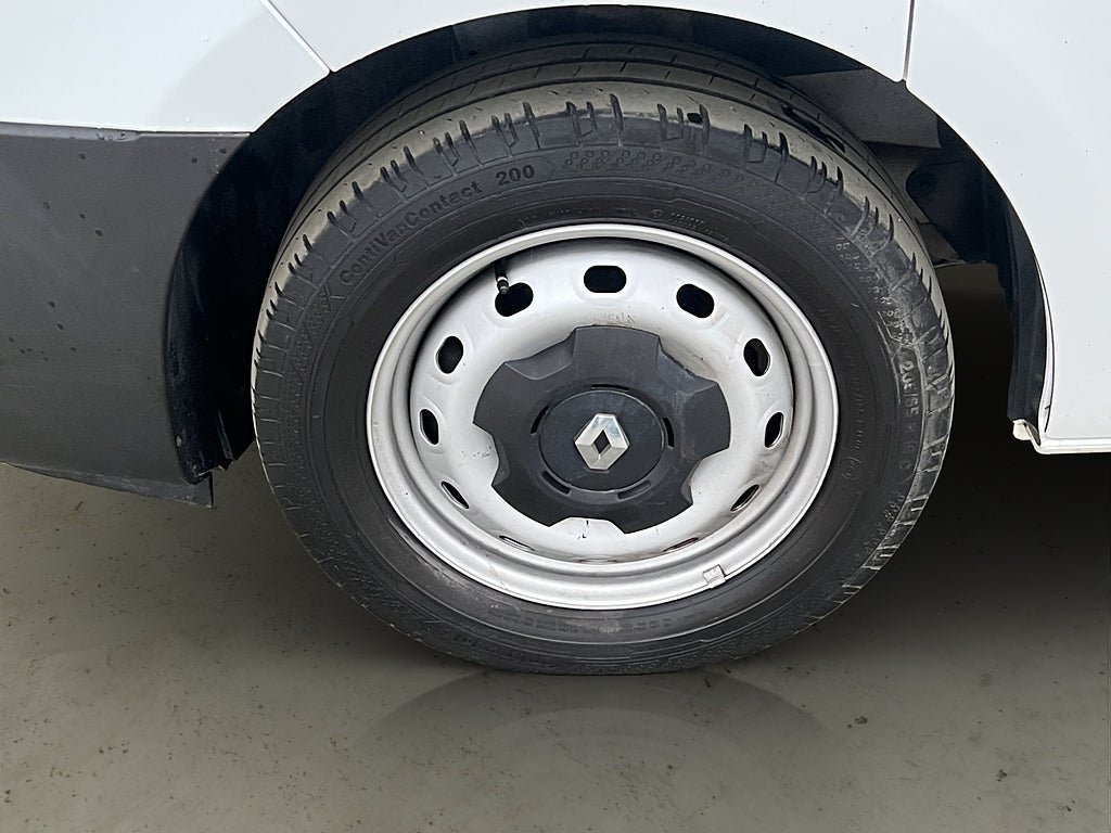 Vehicle Image 27