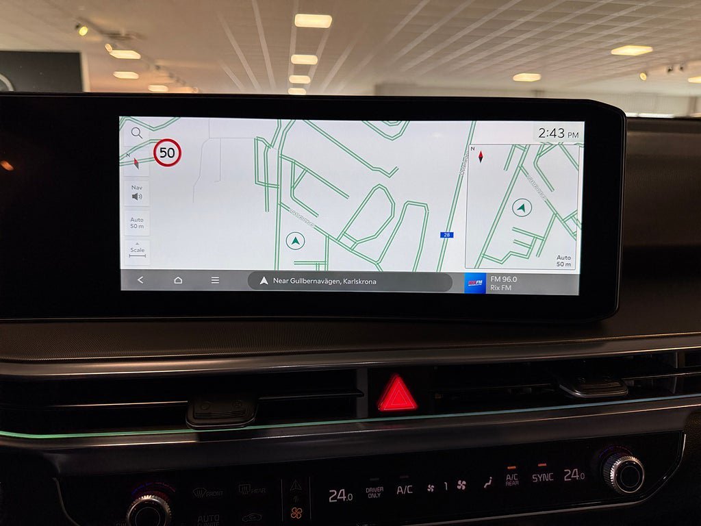Vehicle Image 19