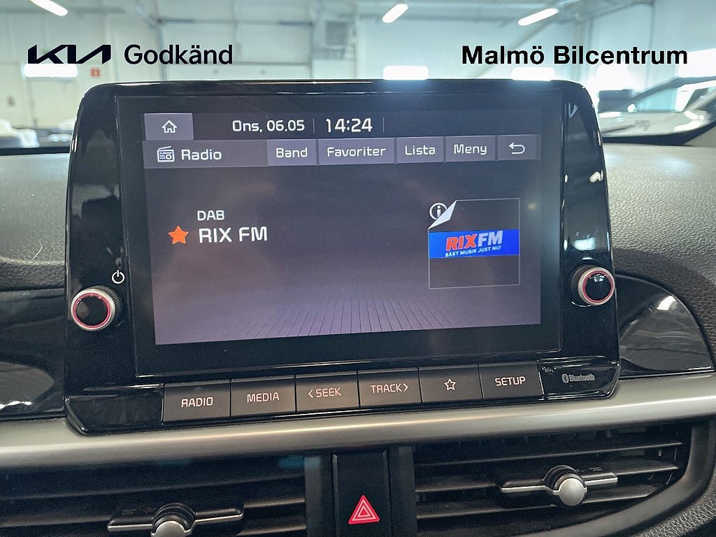 Vehicle Image 14