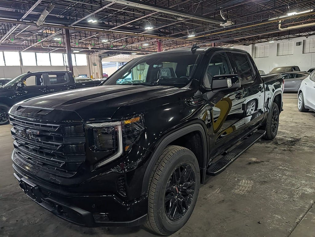 Vehicle Image 6