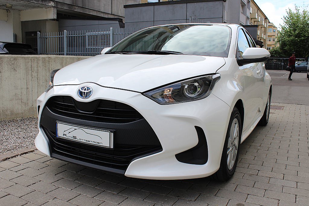Vehicle Image 11