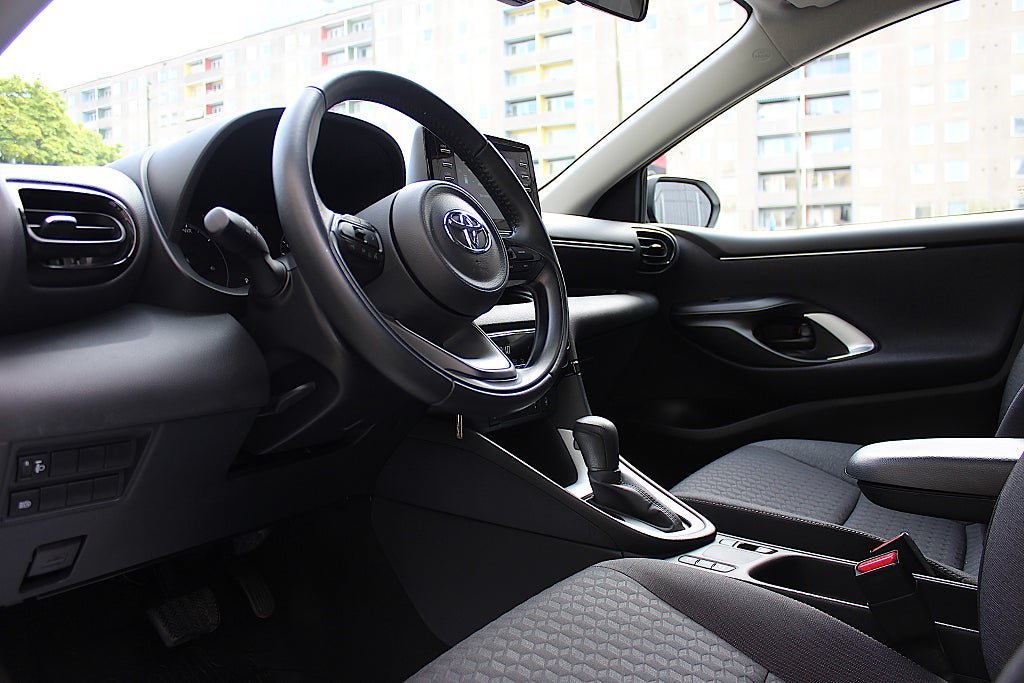 Vehicle Image 20