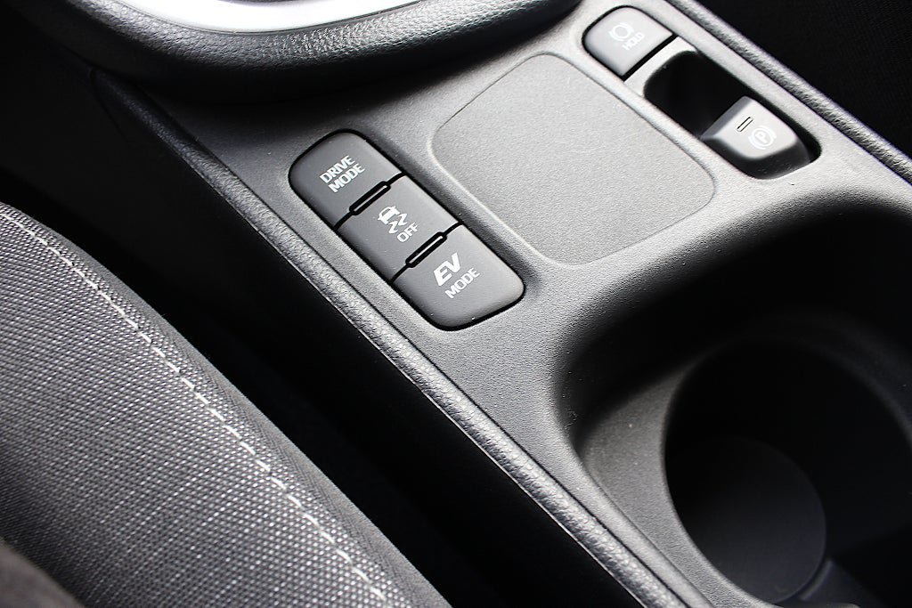 Vehicle Image 30