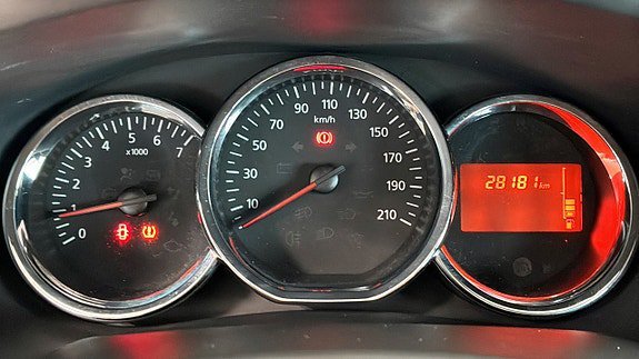Vehicle Image 9