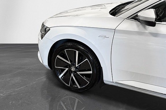 Vehicle Image 34