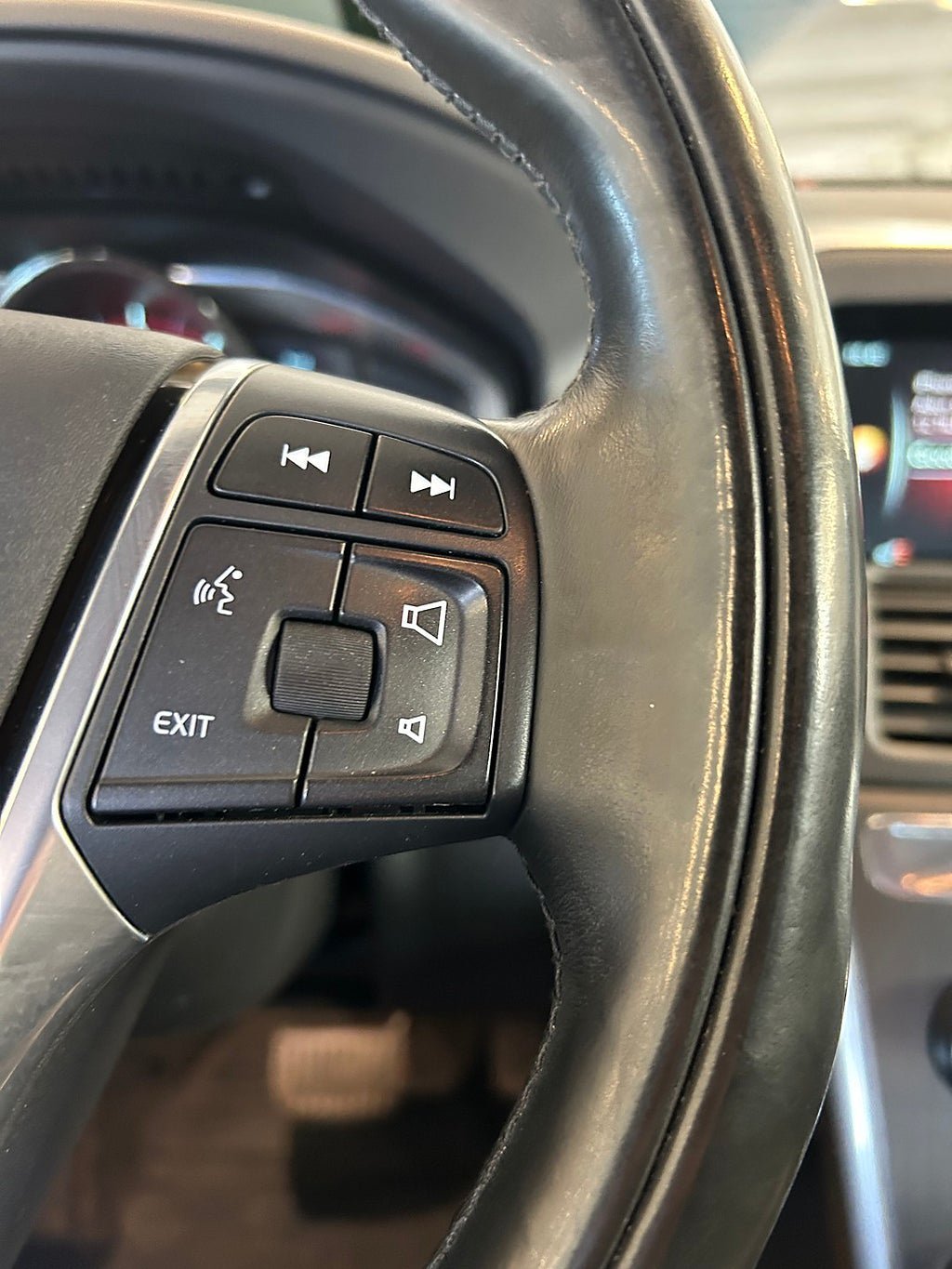 Vehicle Image 19