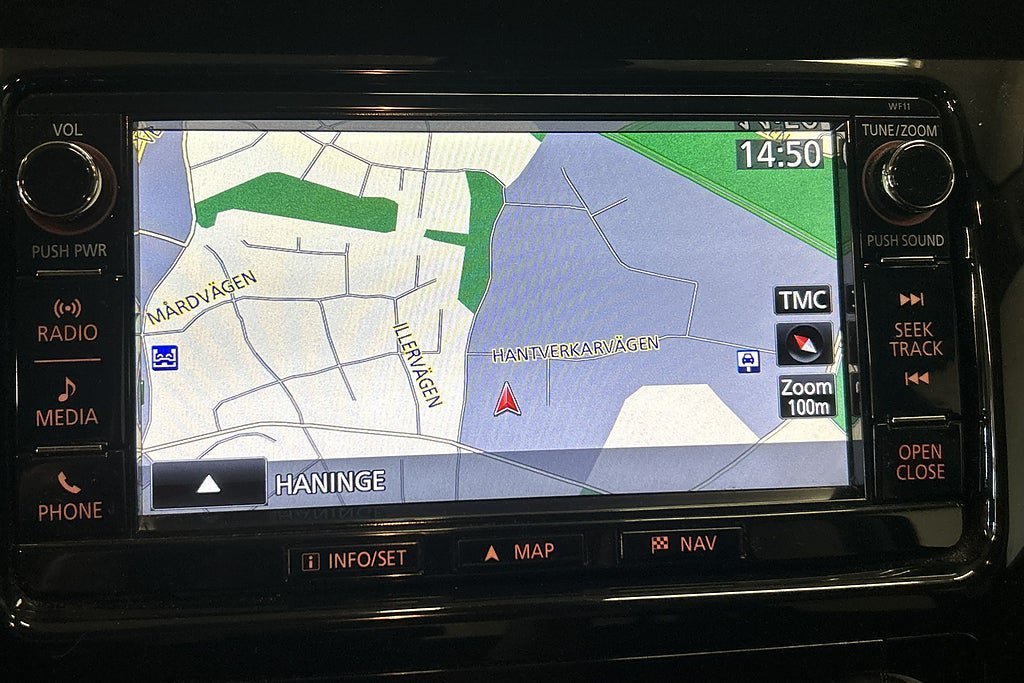 Vehicle Image 14