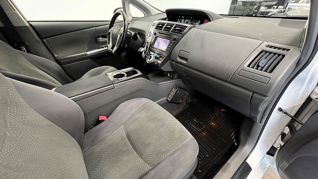 Vehicle Image 21