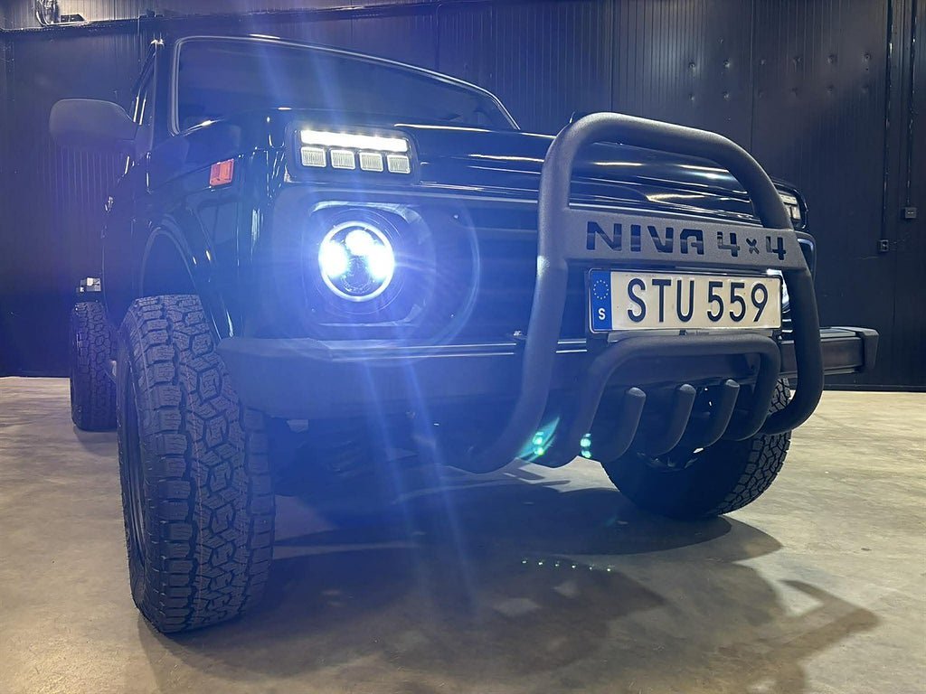 Vehicle Image 13
