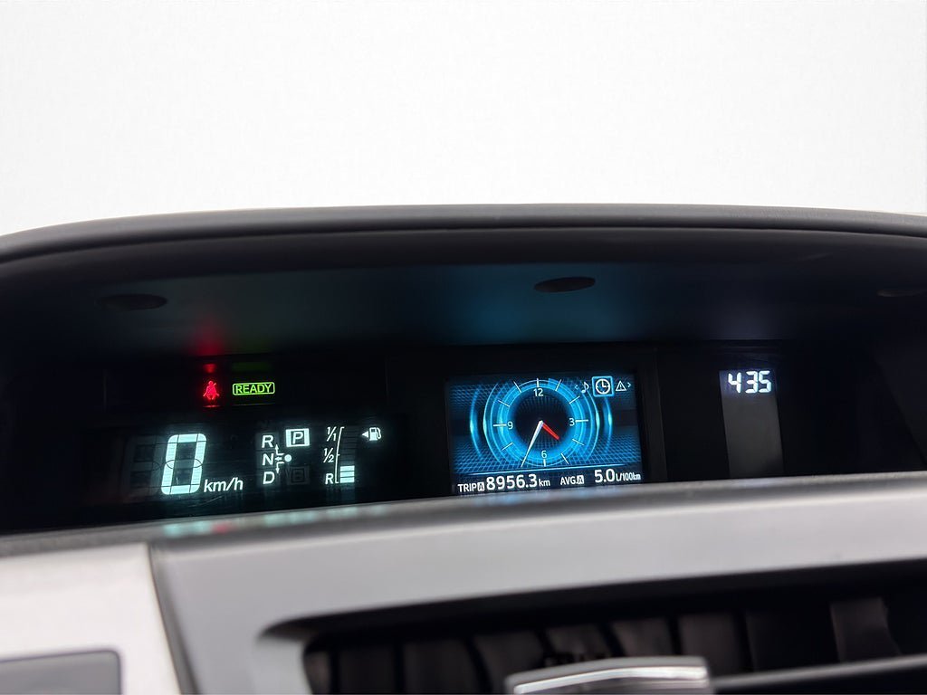 Vehicle Image 22