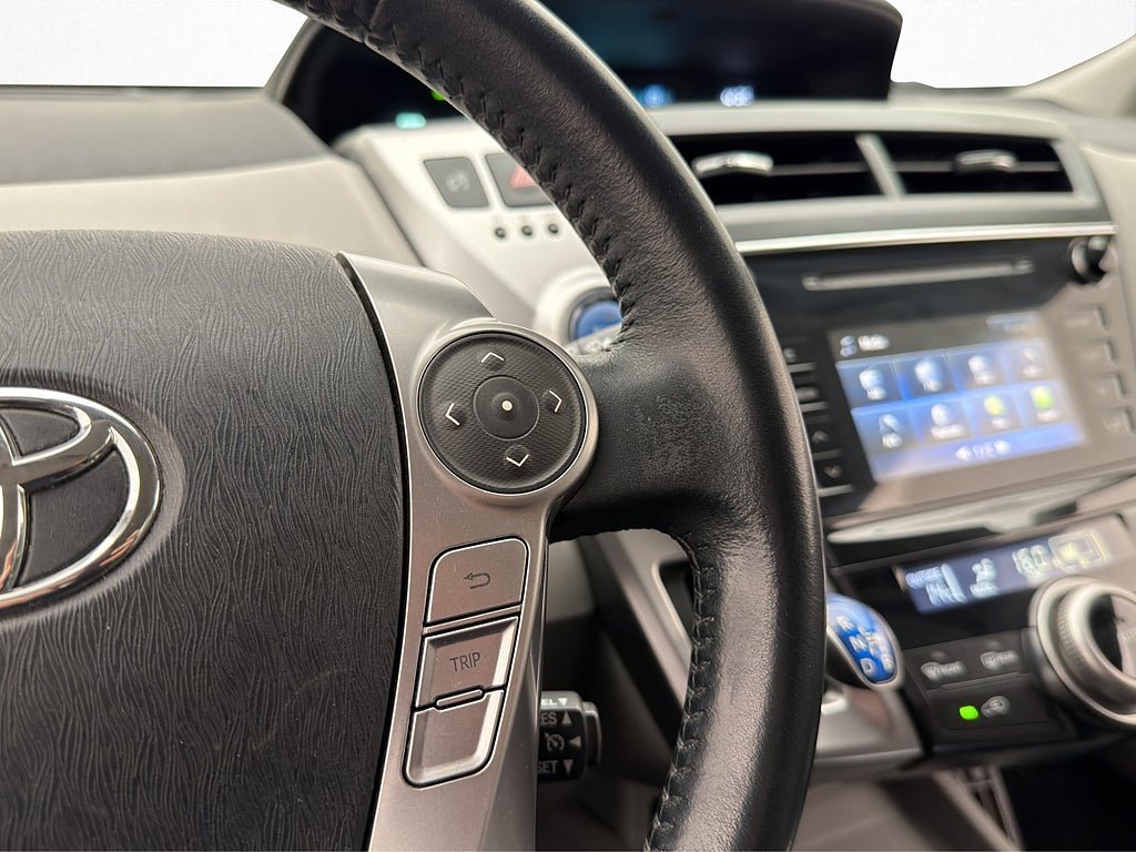 Vehicle Image 28